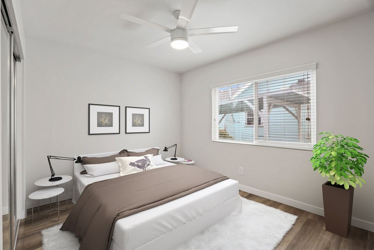 1358 W 36th Street - Photo 4 of 20