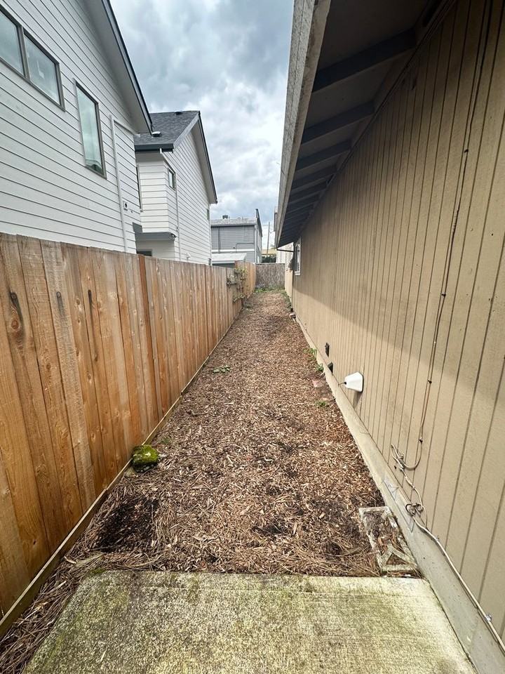 5017 Se Clay St - Photo 2 of 16