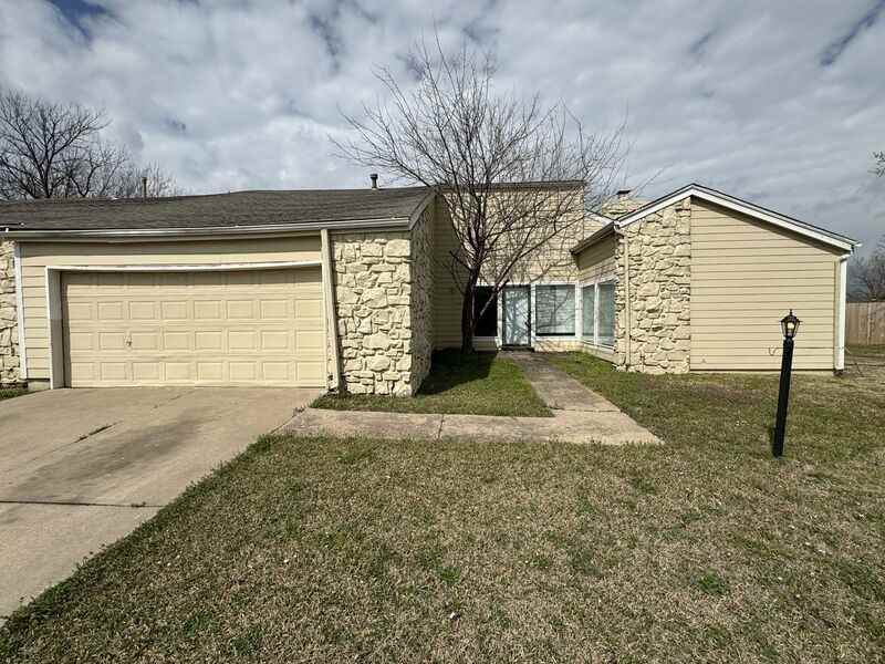 8311 E 65th Pl - Photo 2 of 30