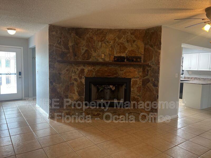 10616 Se 51st Ct - Photo 3 of 45