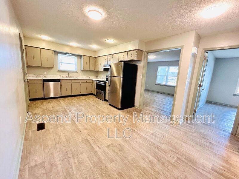 1801 Bailey Ave #A - Photo 6 of 12