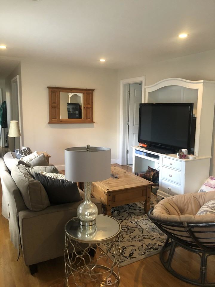 12 Austin St #2 - Photo 4 of 13