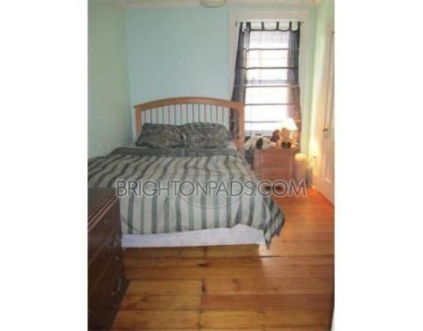 27 Newton St - Photo 2 of 10