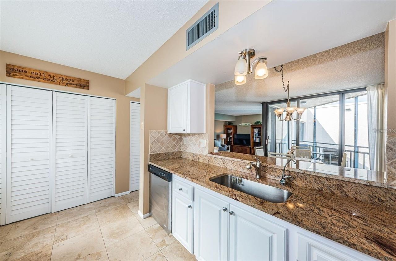 5541 Puerta Del Sol Blvd S #413 - Photo 6 of 20