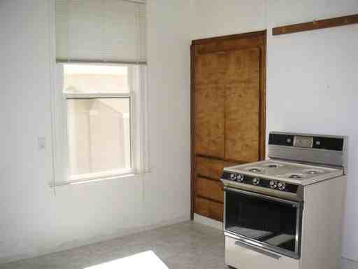 420 W San Carlos St - Photo 3 of 8