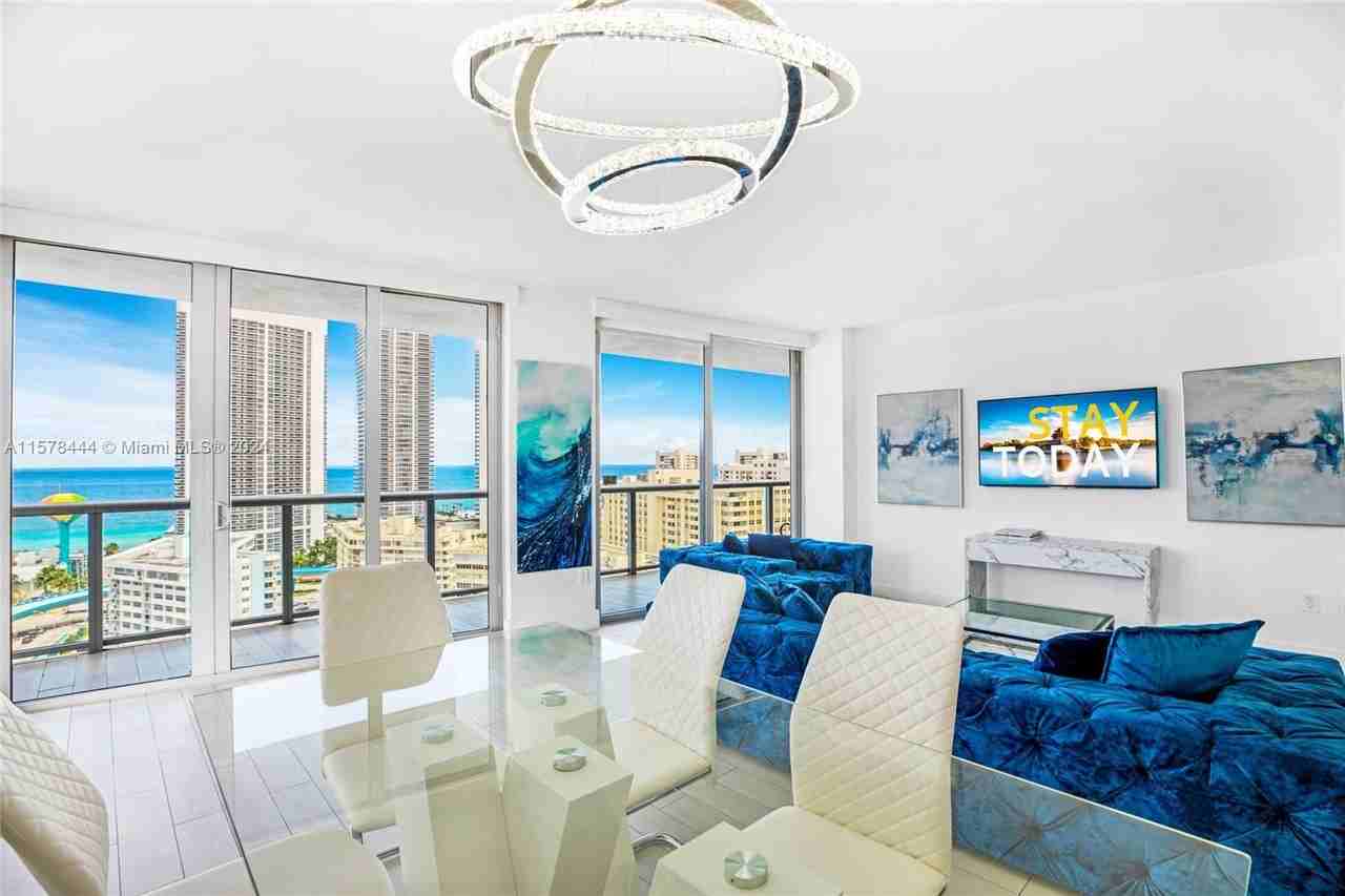 2600 E Hallandale Beach Blvd - Photo 2 of 33