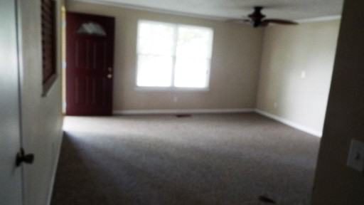 370 Aspen Way - Photo 3 of 11