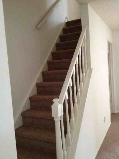 2264 Albert Ct - Photo 3 of 16