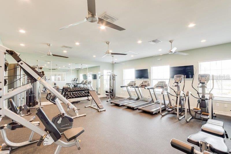 7104 West Lenox Circle - Photo 6 of 26