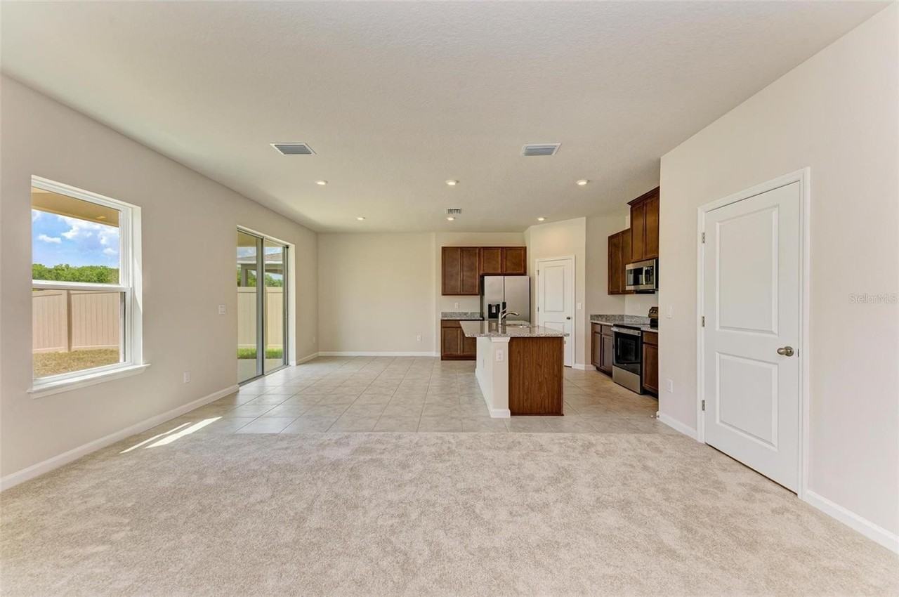 10907 Osprey Glade Ter - Photo 6 of 50