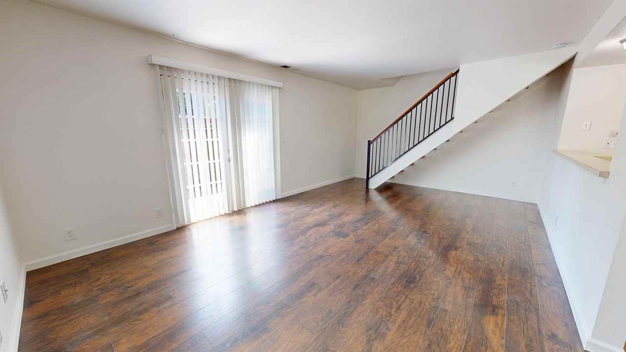 CA-0362 {3220 C St} T.I.C - Photo 3 of 39