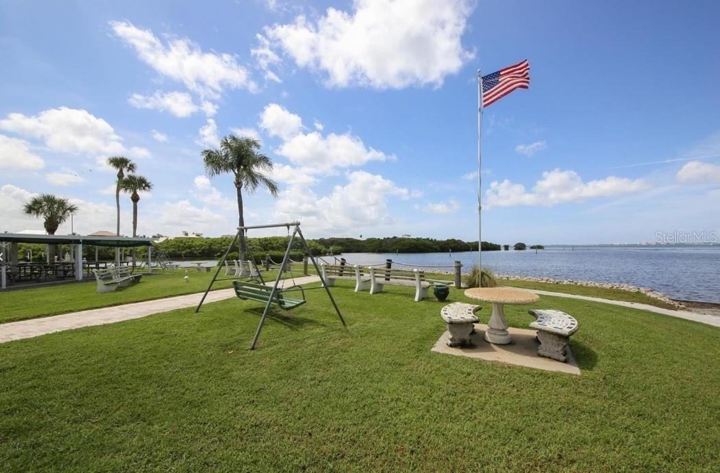 6916 East Bayou Lane - Photo 2 of 48