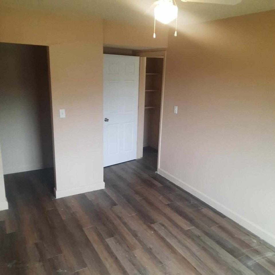 1750 North Minneapolis Street - Photo 5 of 9