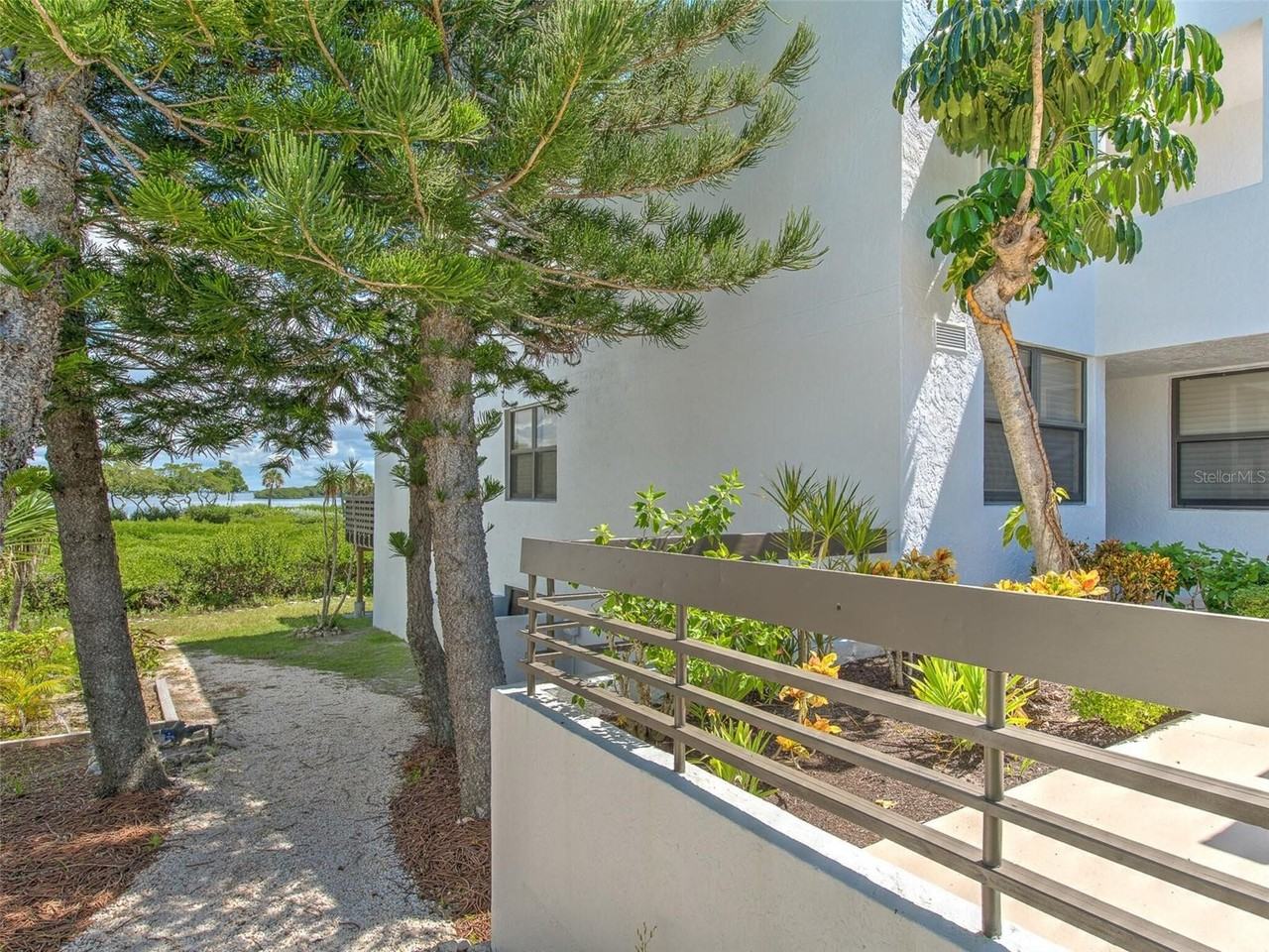 817 Bayport Way #817 - Photo 3 of 50