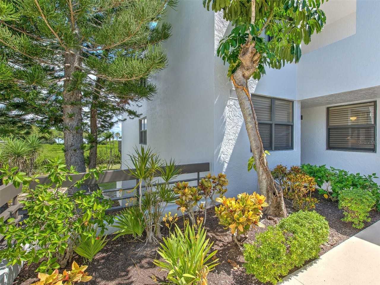 817 Bayport Way #817 - Photo 7 of 50