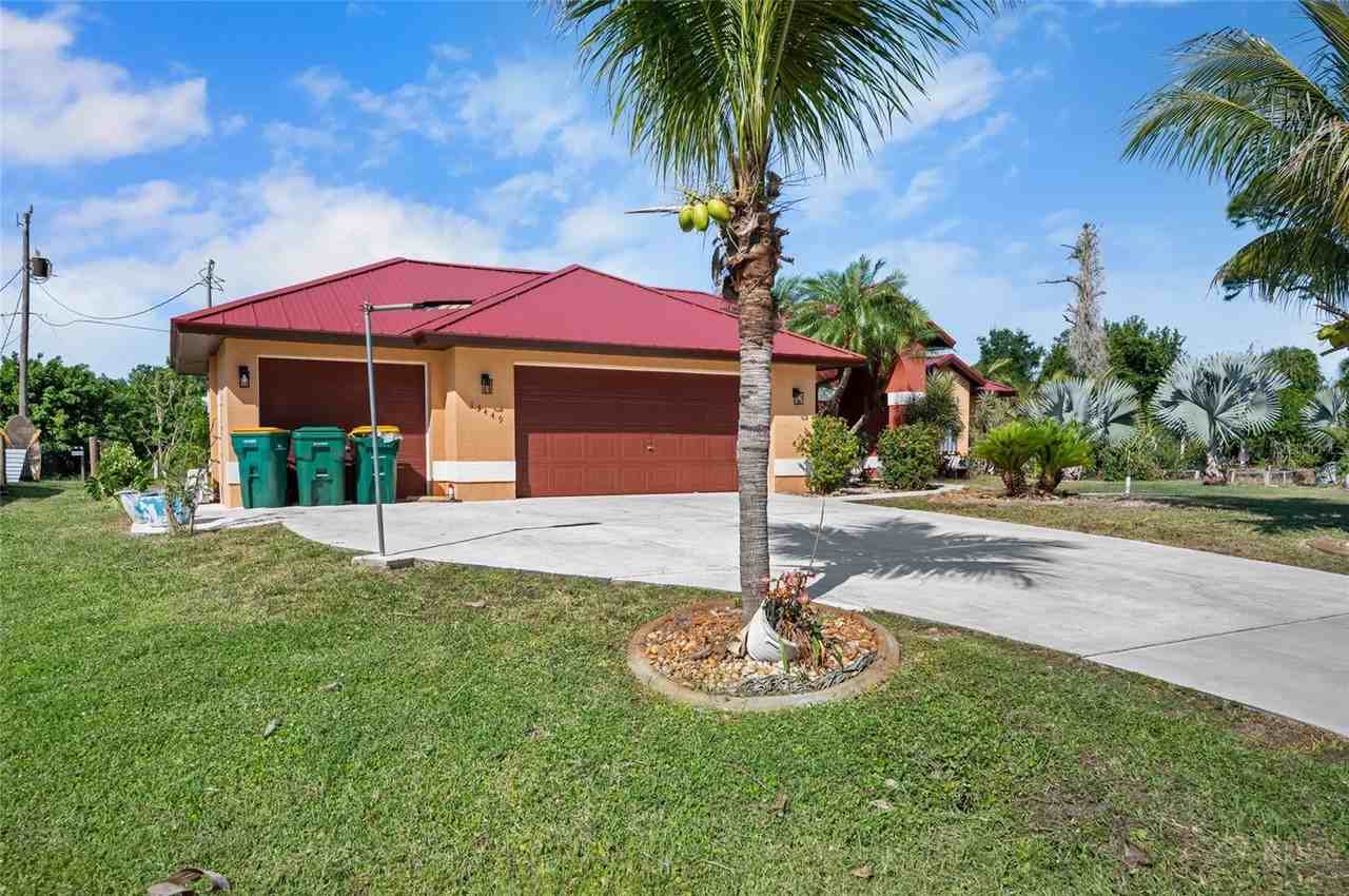 13449 Hopewell Ave - Photo 3 of 41