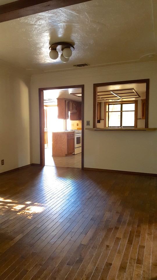 2352 Jonquil Way - Photo 2 of 11