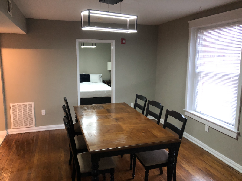 2547 Cherry St - Photo 3 of 14