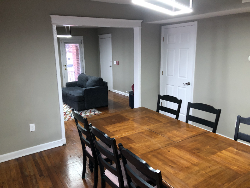 2547 Cherry St - Photo 4 of 14