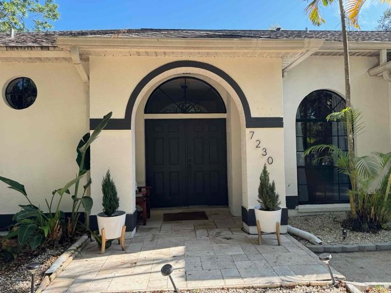 7230 Oakridge Ave - Photo 2 of 48