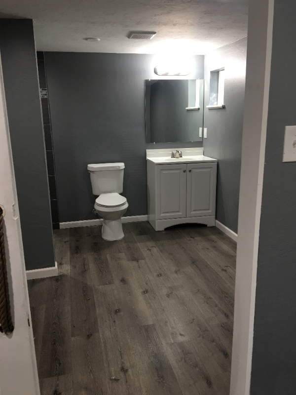 504 Stonewall St - Photo 5 of 9