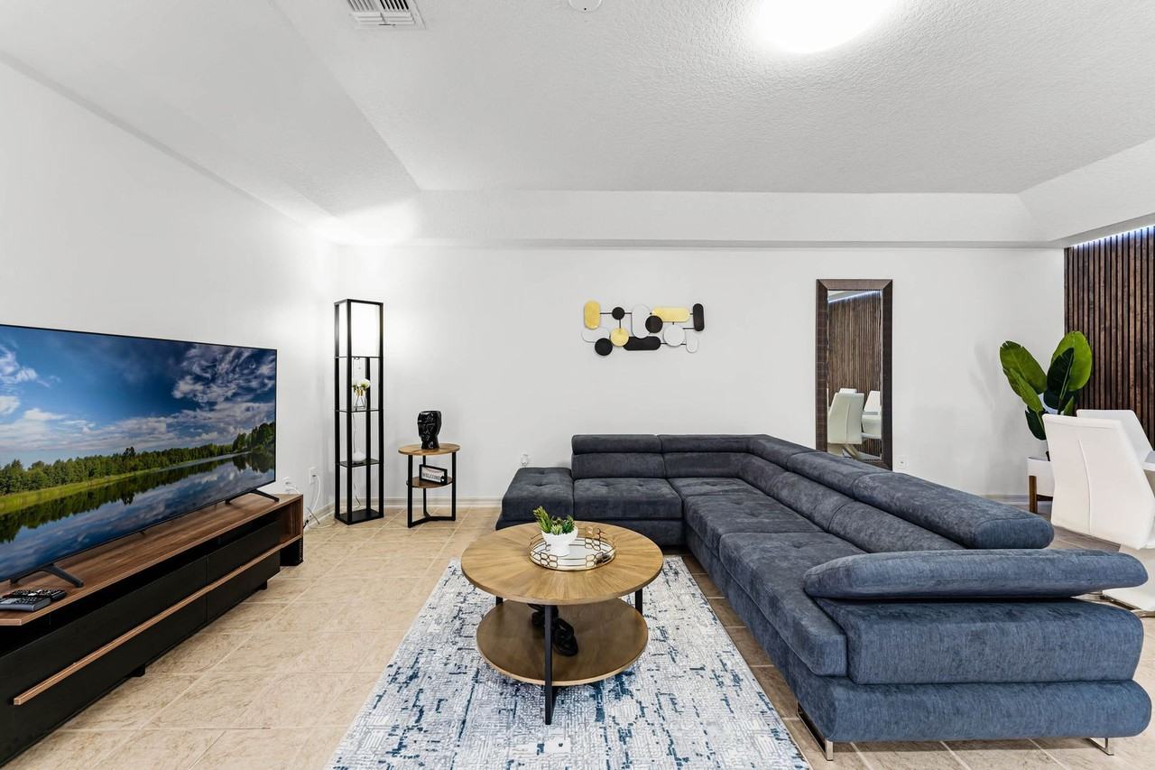 Walnut Ridge Apartments - Photo 2 of 18