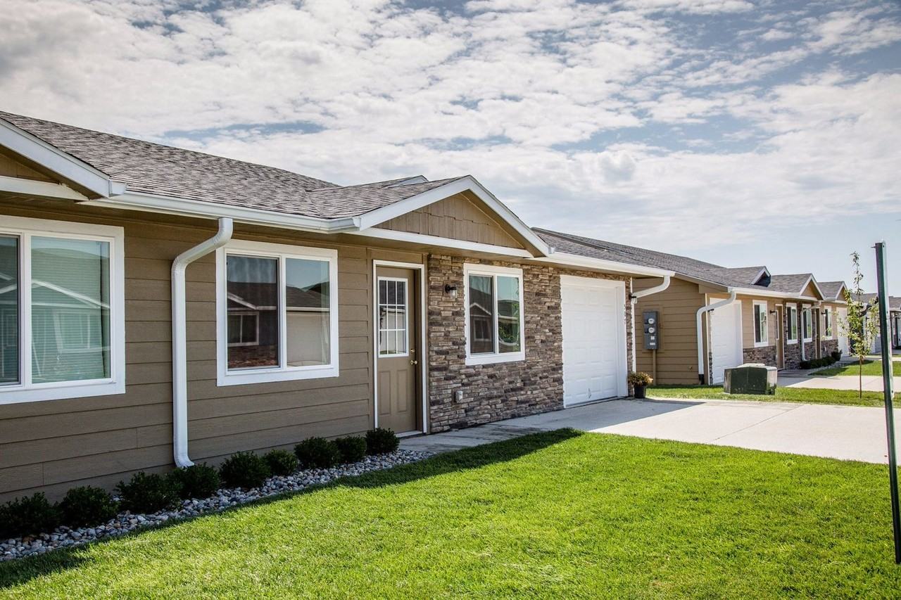 Union Estates - Photo 3 of 50