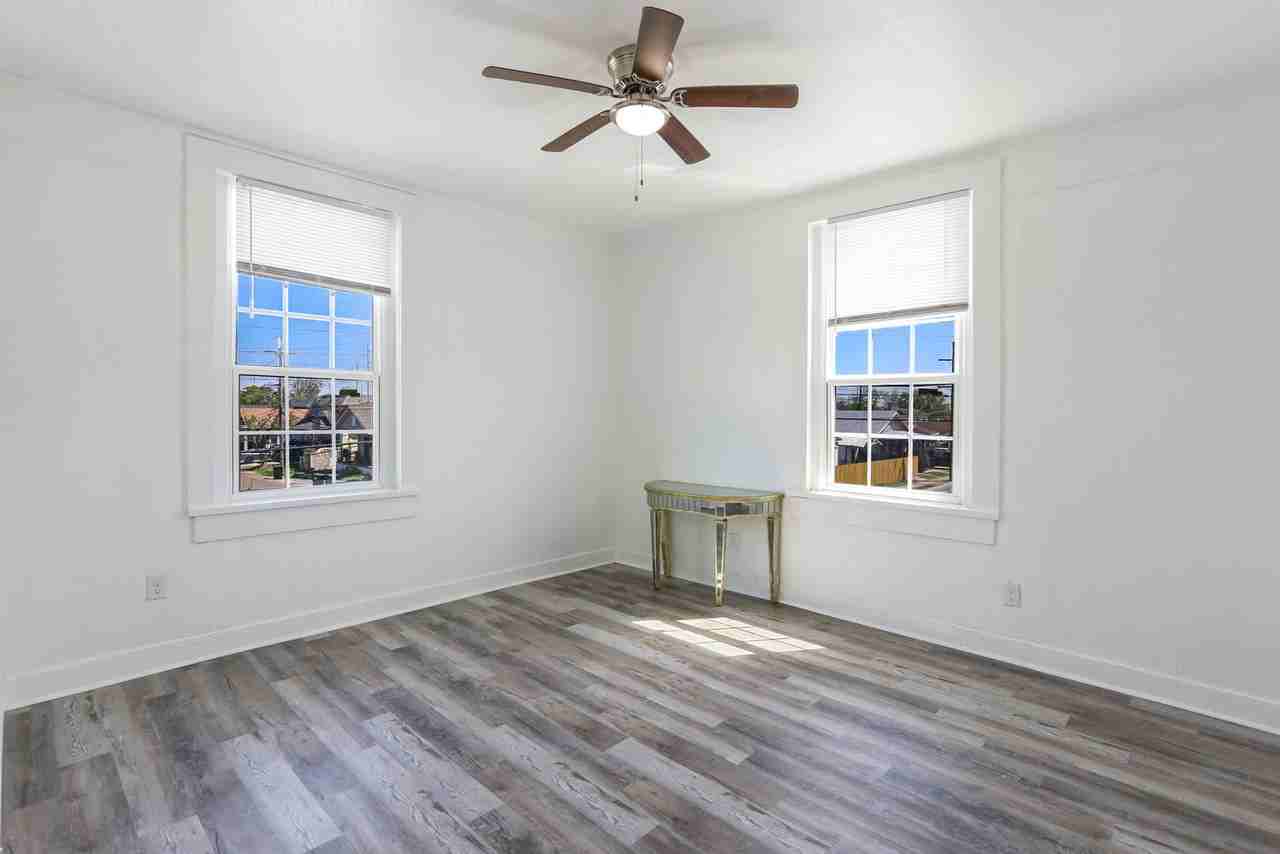 1836-1838 N Miro St - Photo 3 of 10