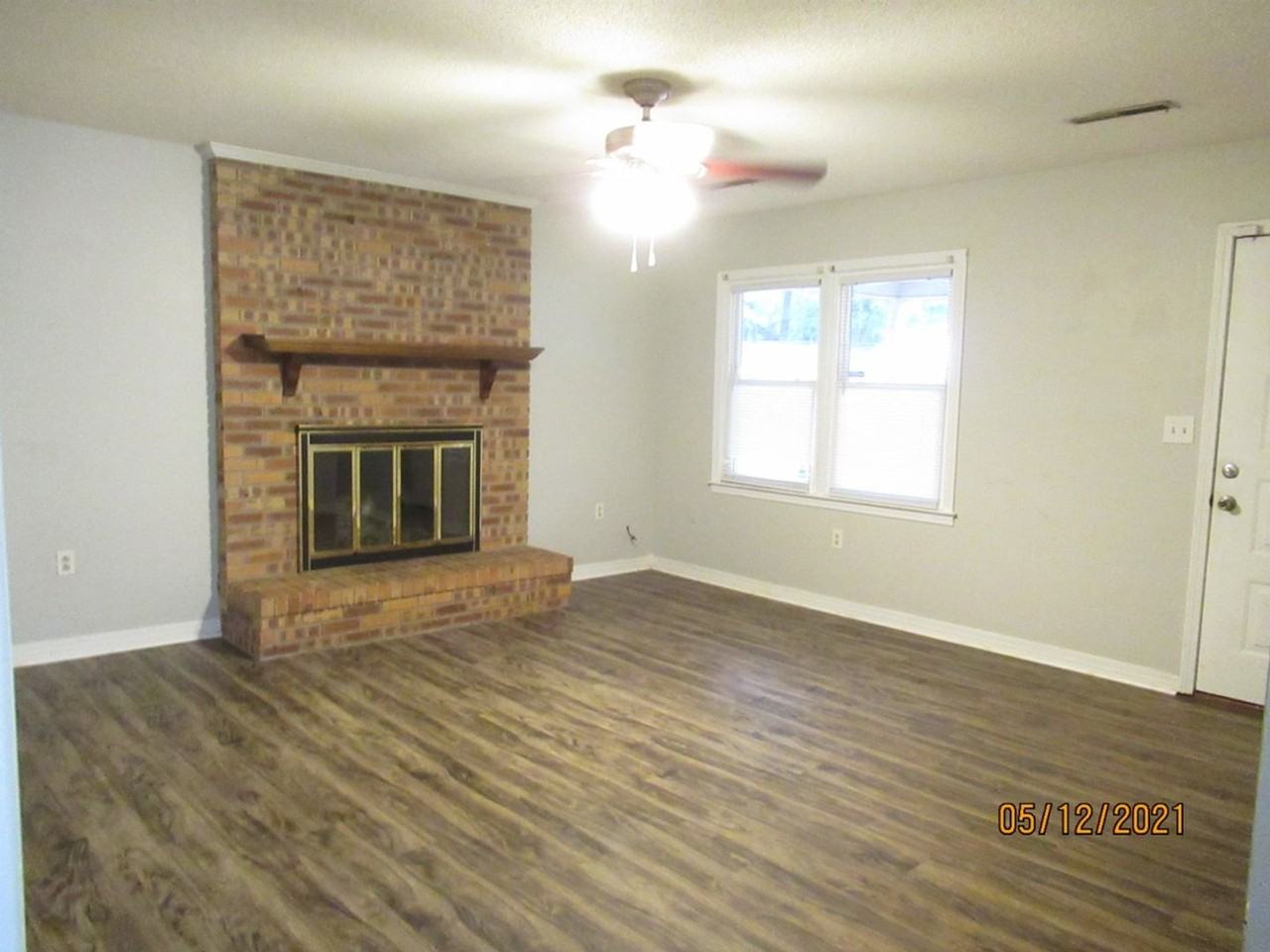 6040 Acton Rd - Photo 2 of 28