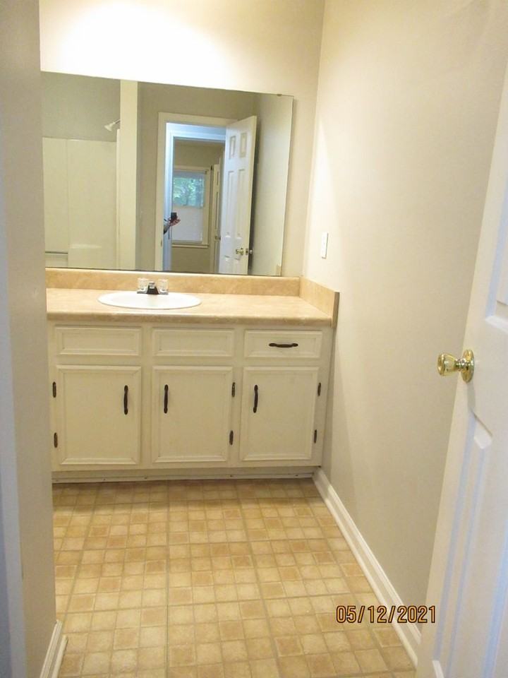 6040 Acton Rd - Photo 7 of 28