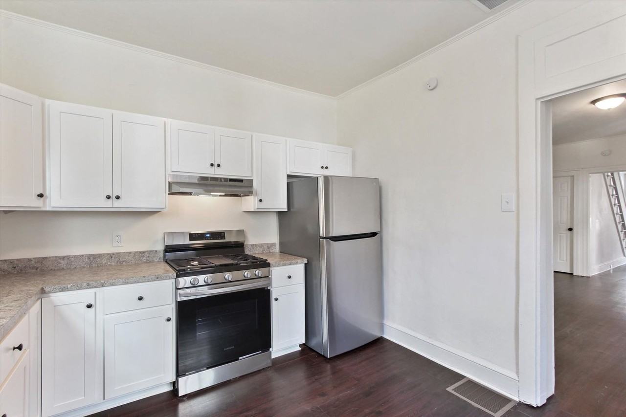 524 W Philadelphia St - Photo 6 of 26