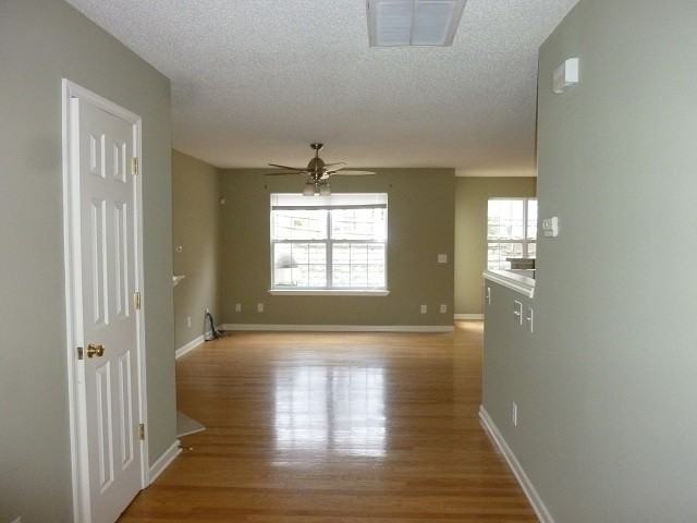 1418 Walnut Hill Dr - Photo 2 of 7