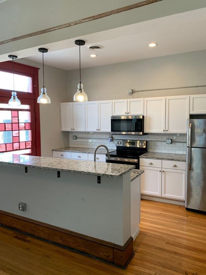 Herb House - Photo 5 of 32