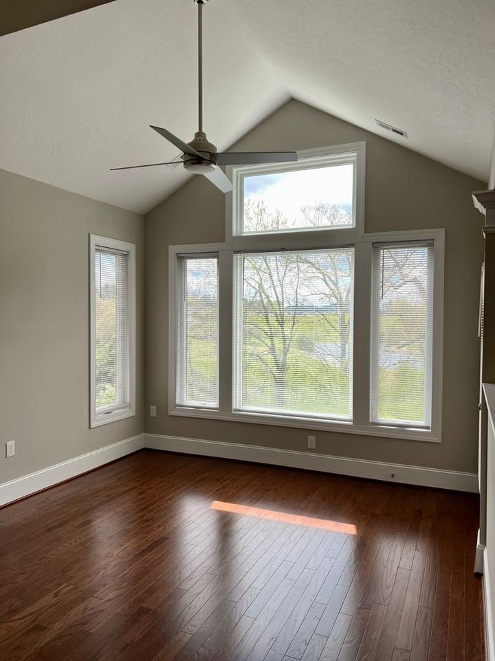 3815 Fairway View Dr - Photo 3 of 38