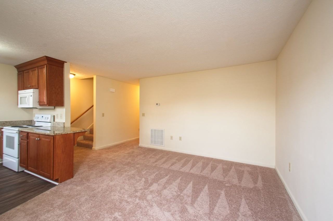 612 Fairfax Street - Photo 5 of 27