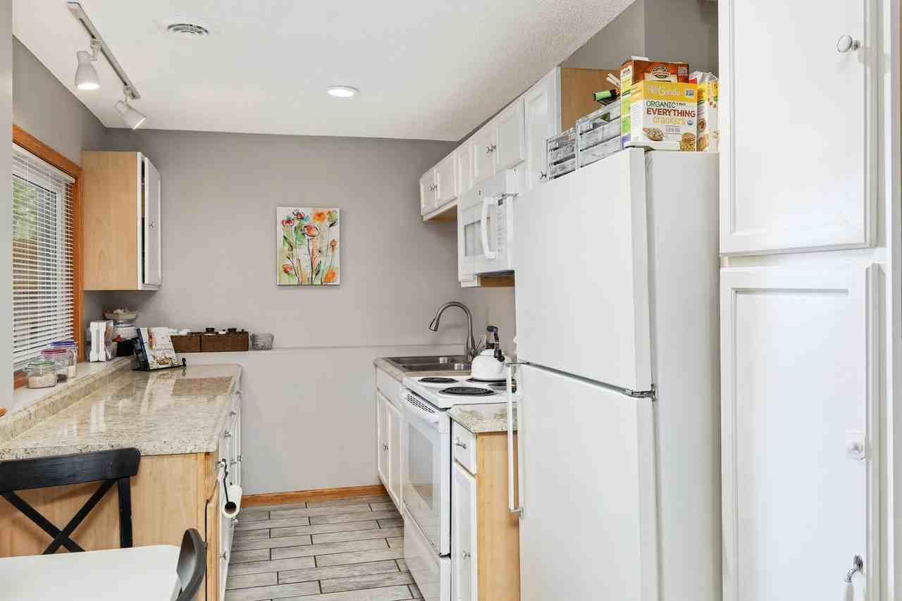 19441 Denver St Nw - Photo 6 of 13