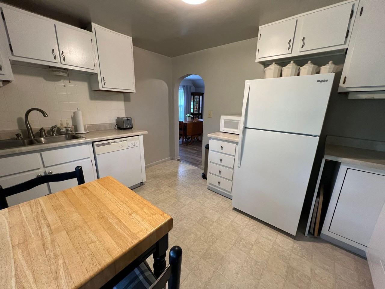 5008 N Knoxville Ave - Photo 6 of 10