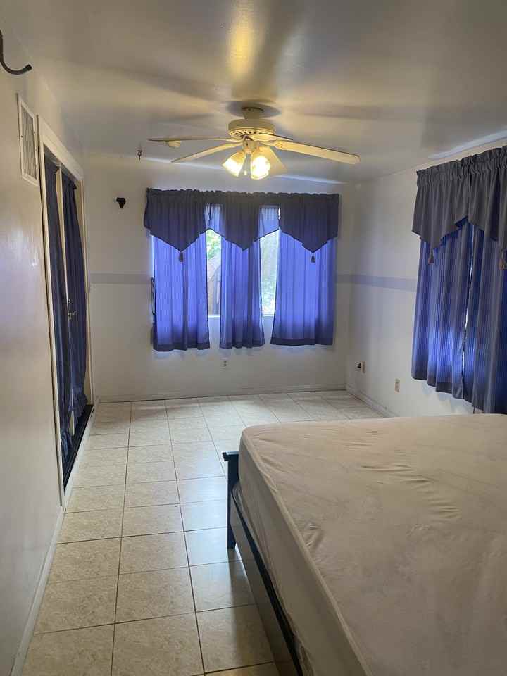 4002 N Conlon Ave #NA - Photo 3 of 13