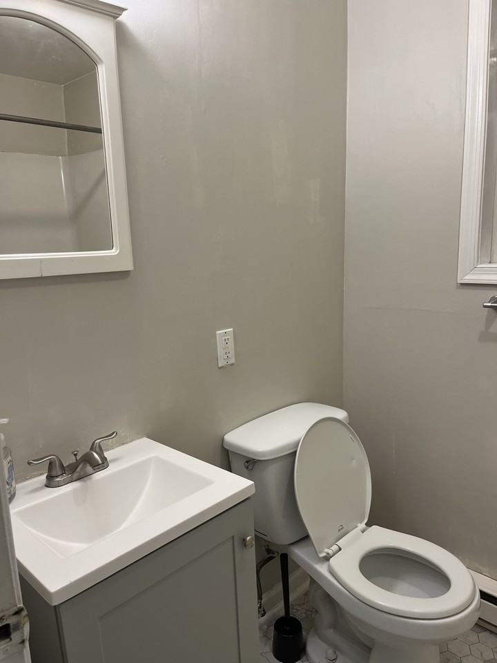 1902 Franklin Ave #B - Photo 6 of 12