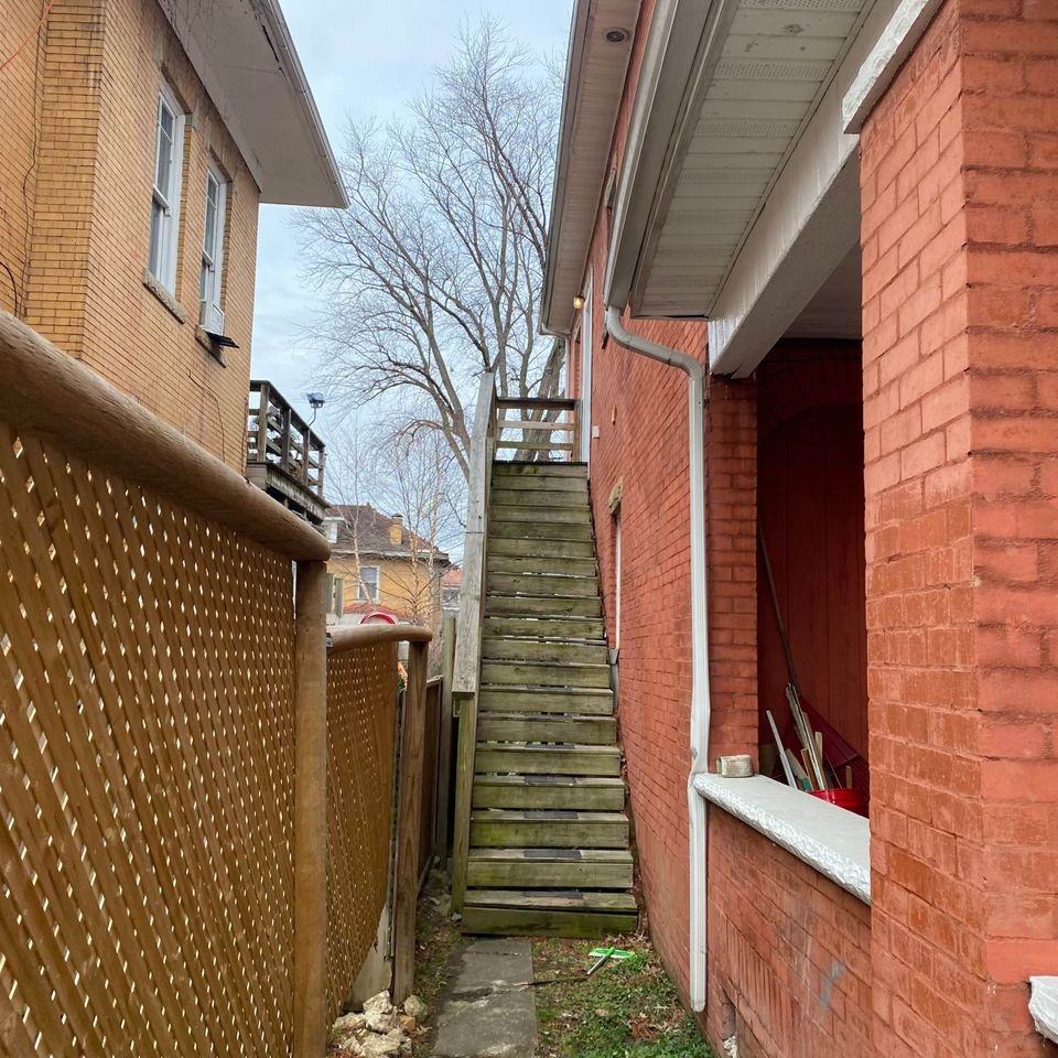 446 6th Ave - Photo 2 of 13