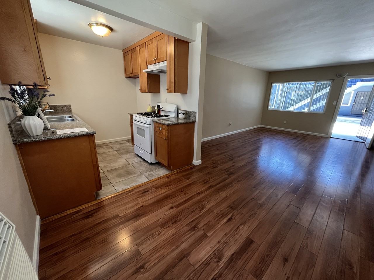 13760 Sherman Way - Photo 2 of 9