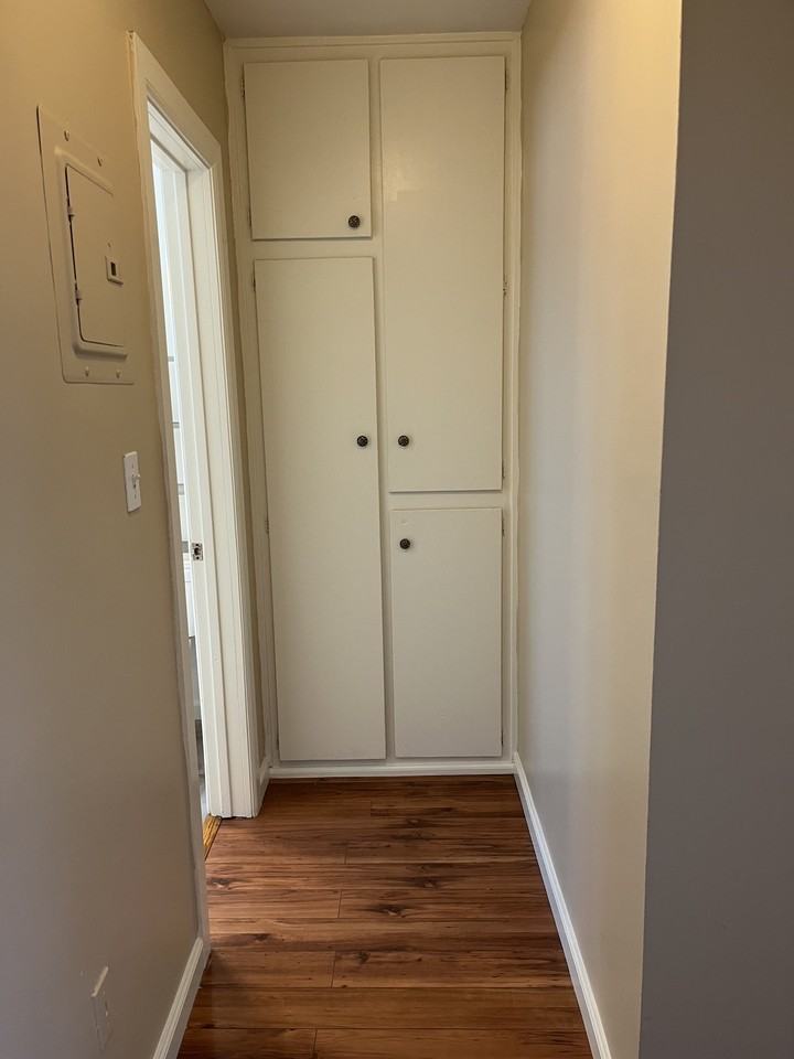 13760 Sherman Way - Photo 5 of 9