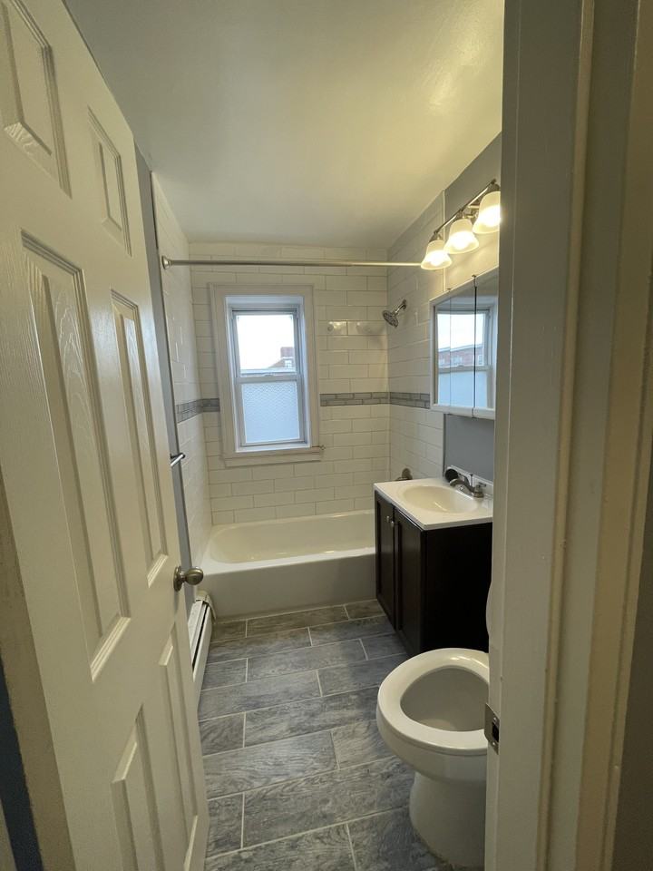 Building 2 - Photo 2 of 4