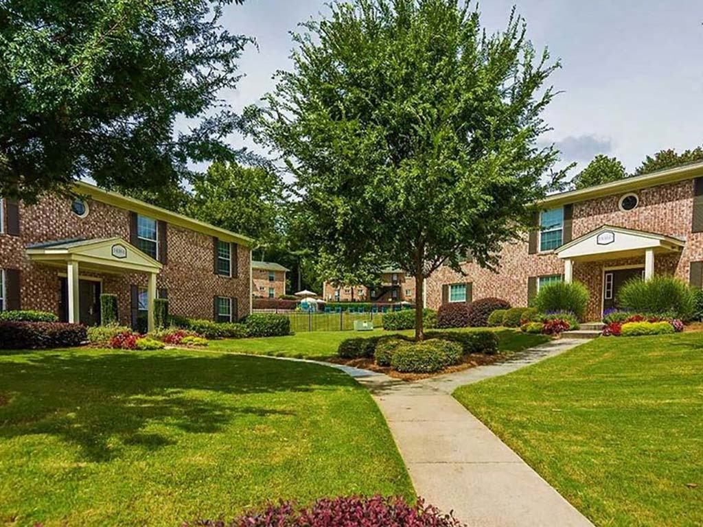 Artesian East Village - Photo 3 of 29