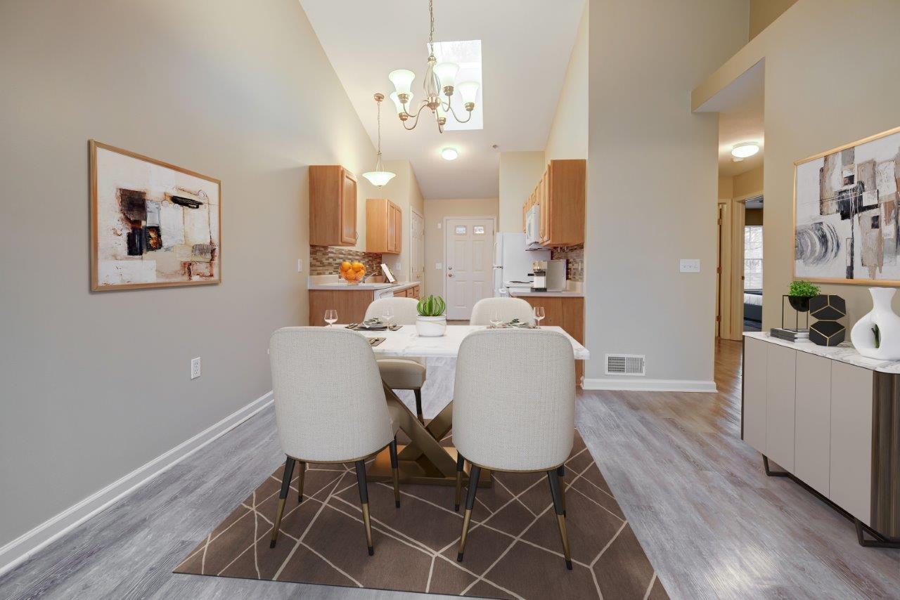 Villas of Victor and Regency Townhomes - Photo 4 of 43