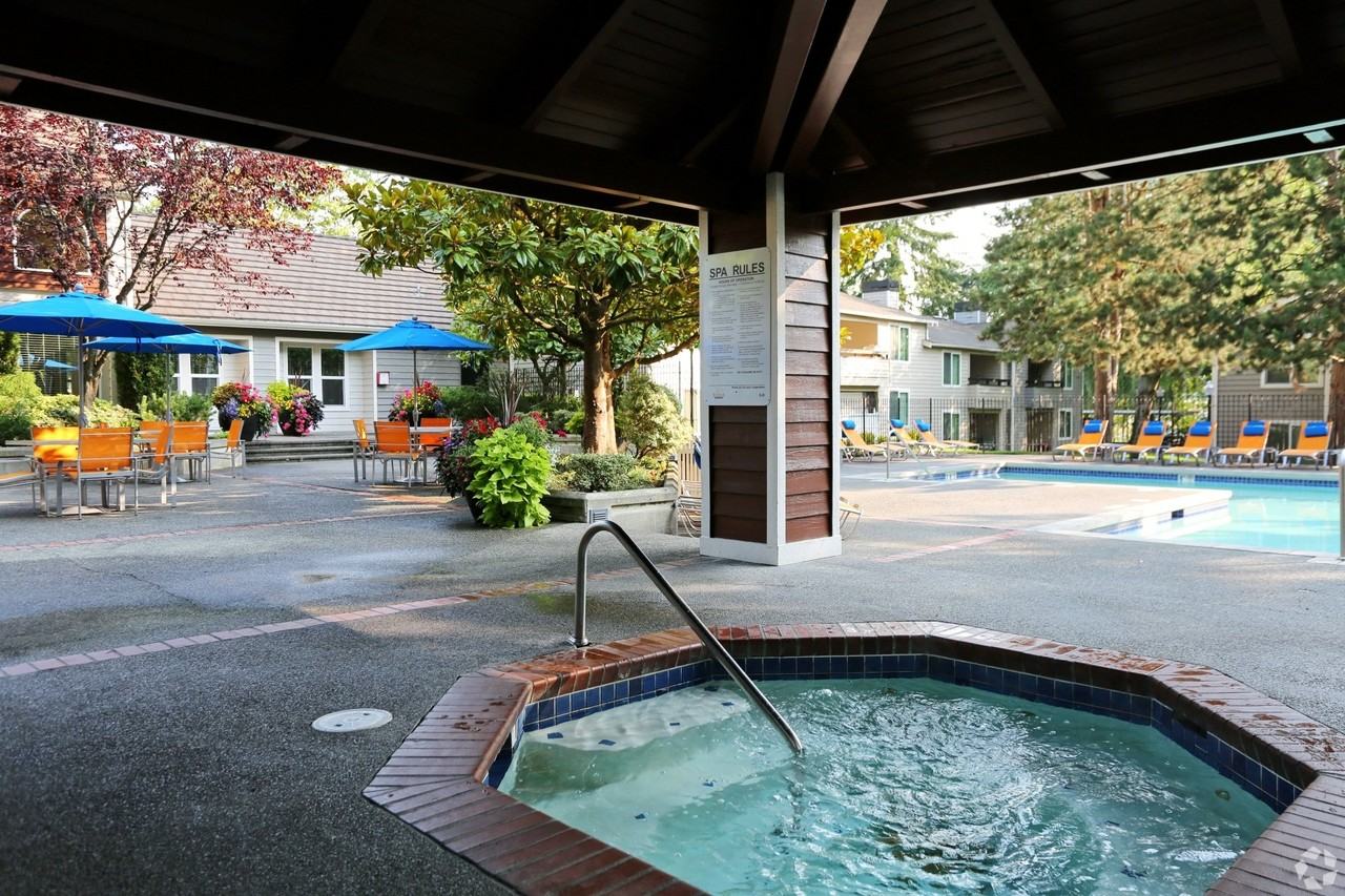 Fulton's Crossing and Landing - Photo 5 of 15