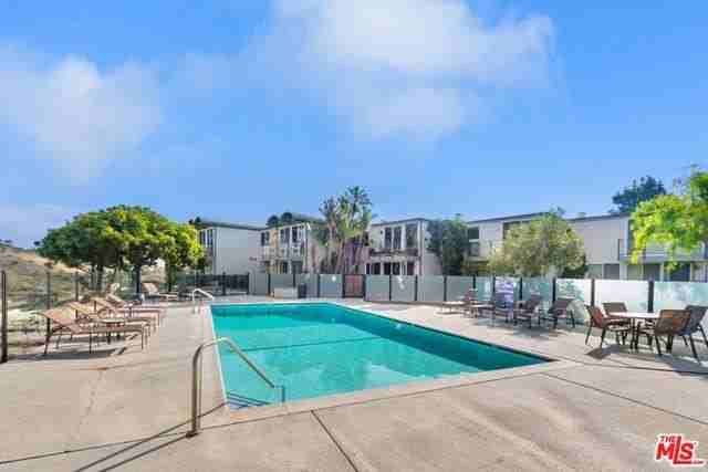 6246 Tapia Dr - Photo 3 of 8
