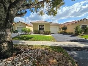 17925 Sw 10th Ct - Photo 2 of 8