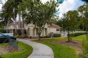 3563 Asperwood Cir #1 - Photo 3 of 8