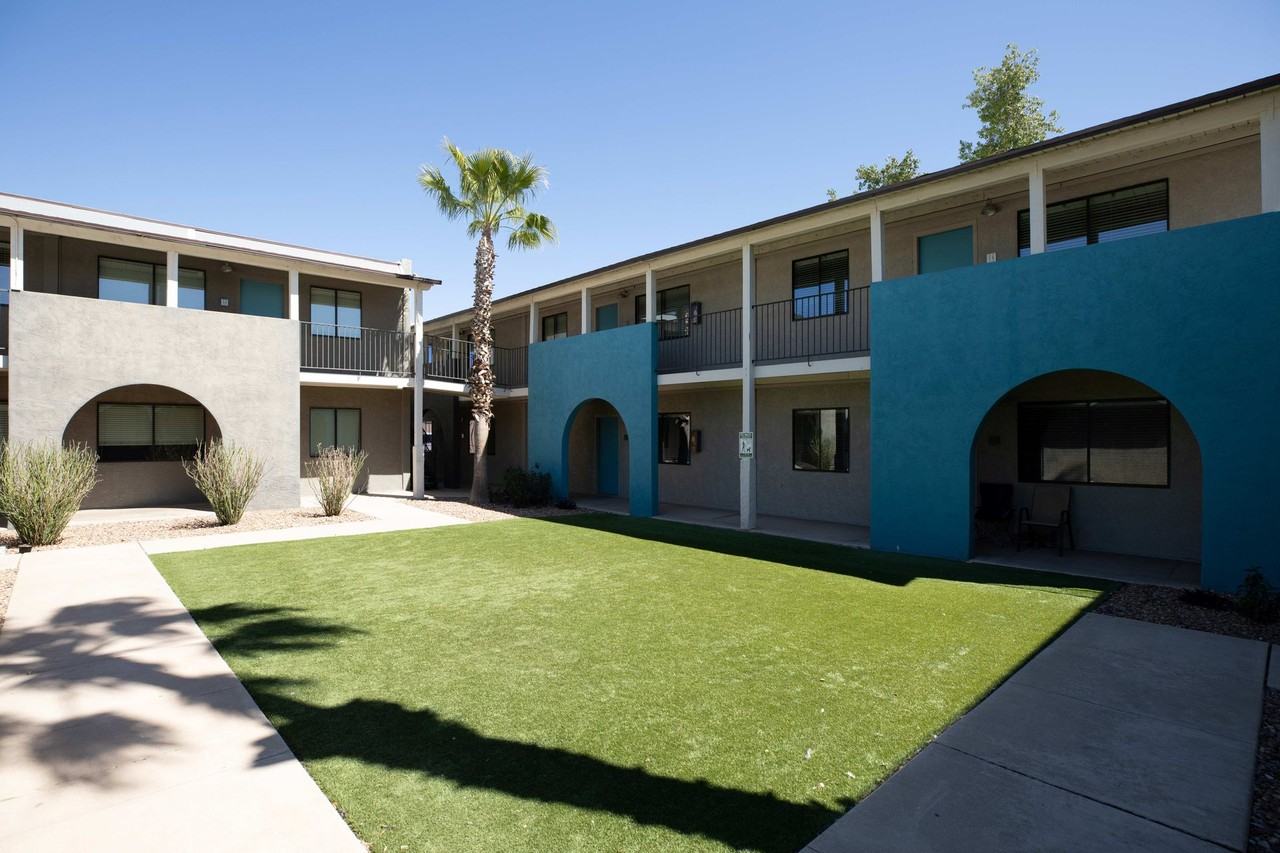 Welcome to Wasko Modern! - Photo 5 of 7